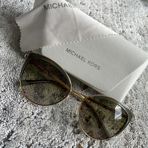 Michael Kors sunglasses - Picture 5 of 5